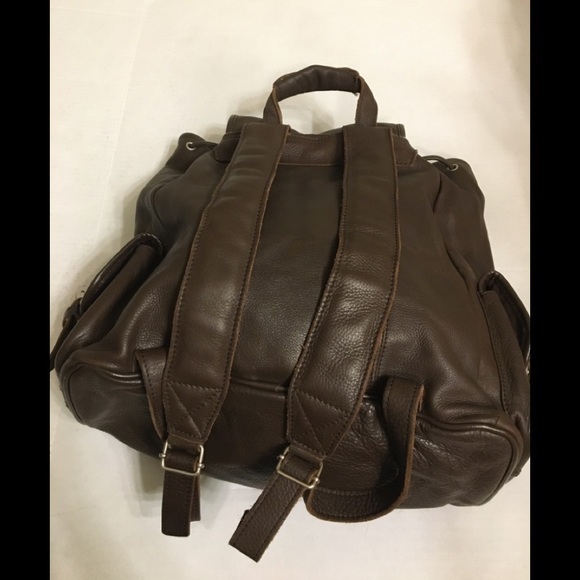 Large Vintage Brown Cowhide Leather Backpack - Picture 13 of 16